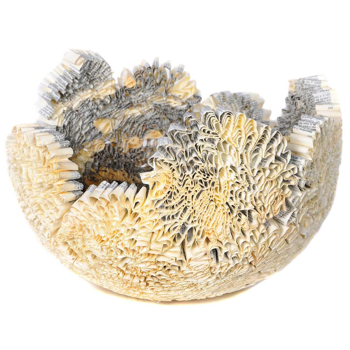 Annita Smit, Clash 2020 II, bewerkt bijbelpapier. Foto: Anja Loepa