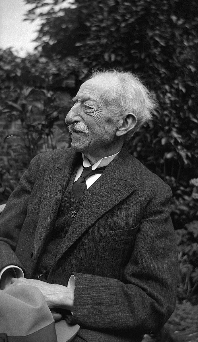 George Arnold Escher op zijn 90ste verjaardag in 1933