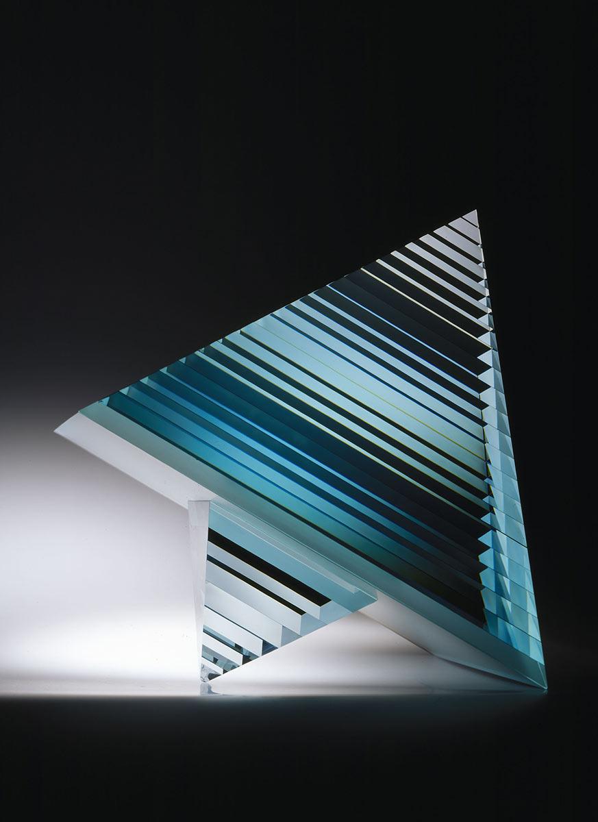 Václav Cígler, Pyramid, 1987, vacuum metal coated table glass, glued, cut and polished. Collection Kunstmuseum Den Haag, long-term loan Stichting Modern Glas