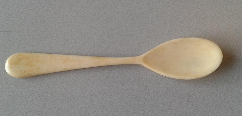The bone egg spoon which Escher used to rub the ink into the paper.