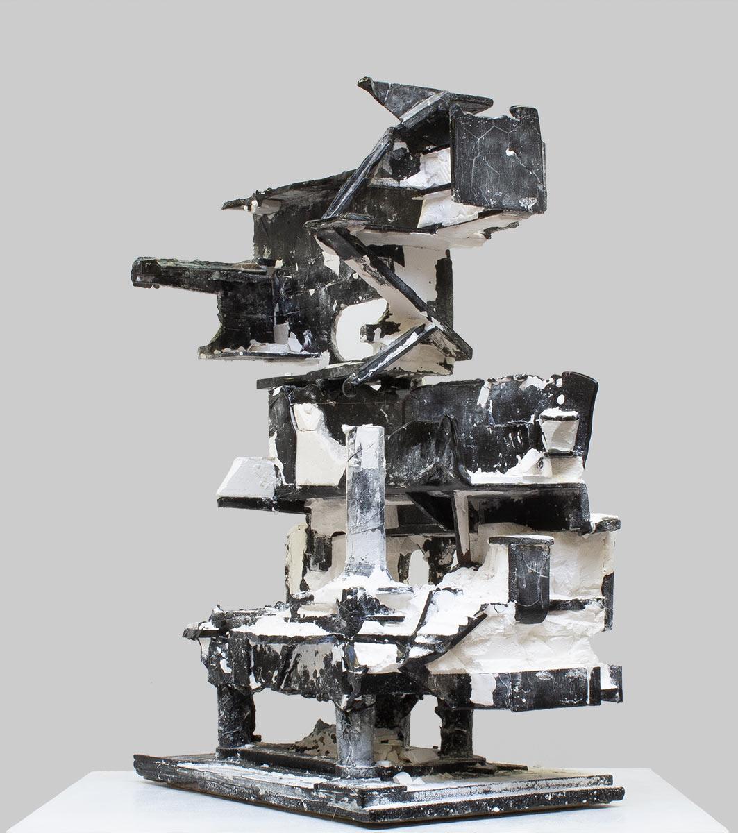 Jehoshua Rozenman, Illusion, glass, 2018. Courtesy Galerie Fontana