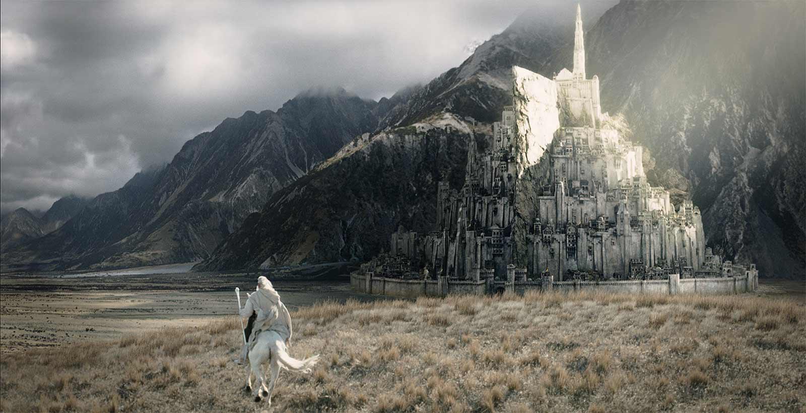 Minas Tirith, zoals afgebeeld in Peter Jacksons versie van <em>The Lord of the Rings</em>