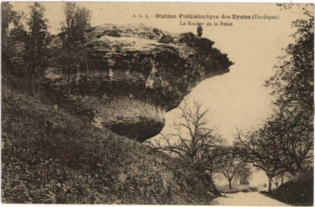 19th century postcard with  Le Roche de la Peine, the mushroom shaped rock formation near Les Eyzies.