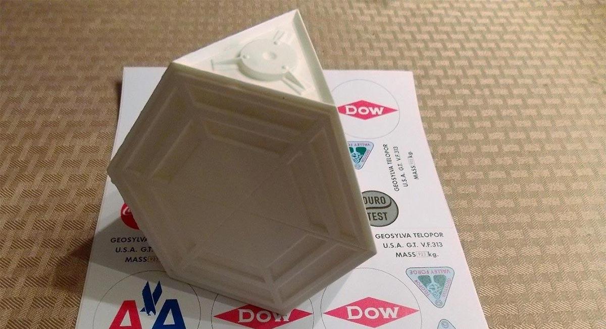 Silent Running, model for a container