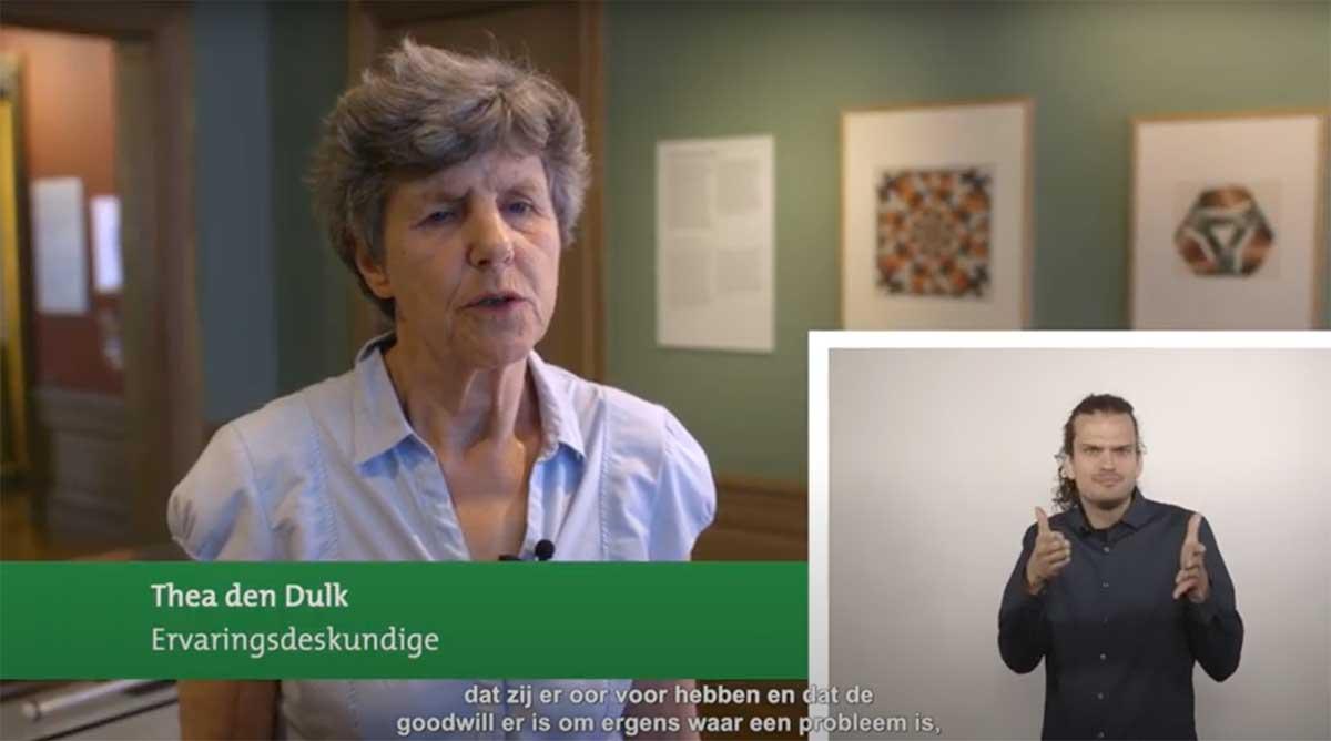 Beeld uit de film waarin Escher-ambassadeur Thea den Dulk vertelt over haar ervaringen.