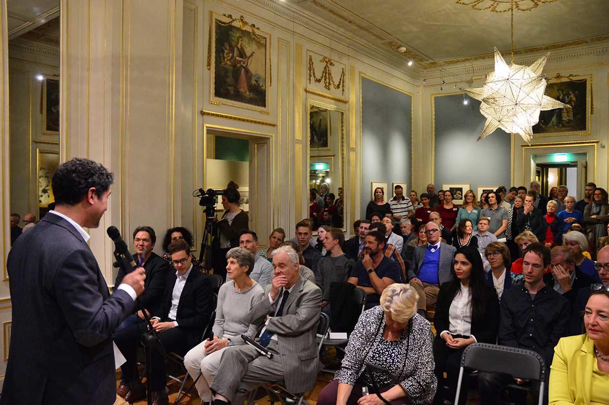 Terugblik eerste opening voor blinden en slechtzienden